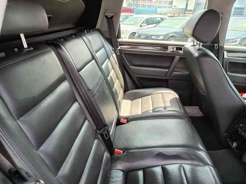 VOLKSWAGEN Touareg 2,5TDI ČR 1 majitel  - foto 12