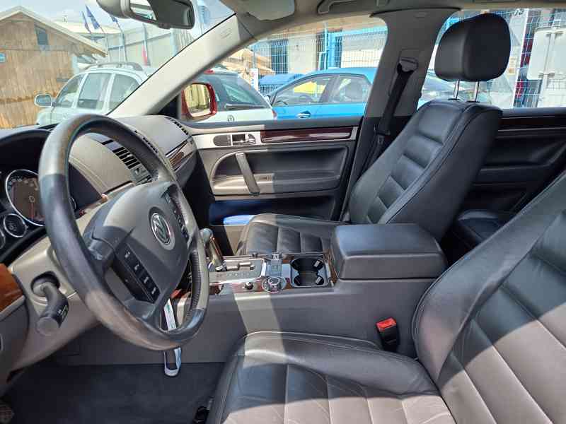 VOLKSWAGEN Touareg 2,5TDI ČR 1 majitel  - foto 20