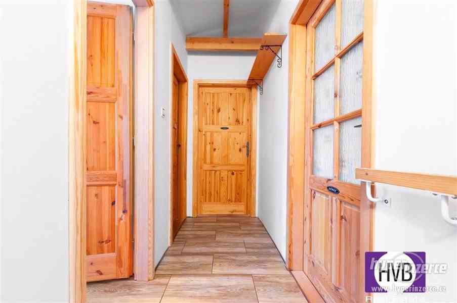 Prodej rodinného domu 4+1/B, 100m2, na pozemku 138m2, ul. Na pěšině, Praha 8 - Dolní Chabry - foto 10