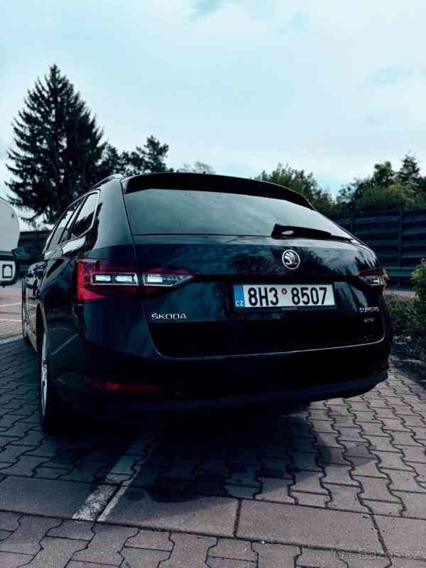 Škoda Superb 2,0   III Combi Style 4x4  TDI 140kW - foto 12