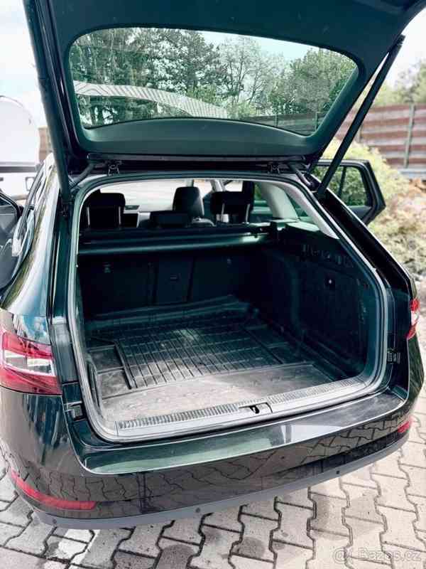 Škoda Superb 2,0   III Combi Style 4x4  TDI 140kW - foto 11