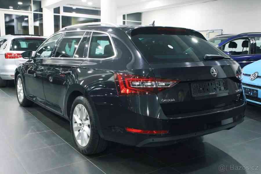 Škoda Superb 2,0   III Combi Style 4x4  TDI 140kW - foto 4