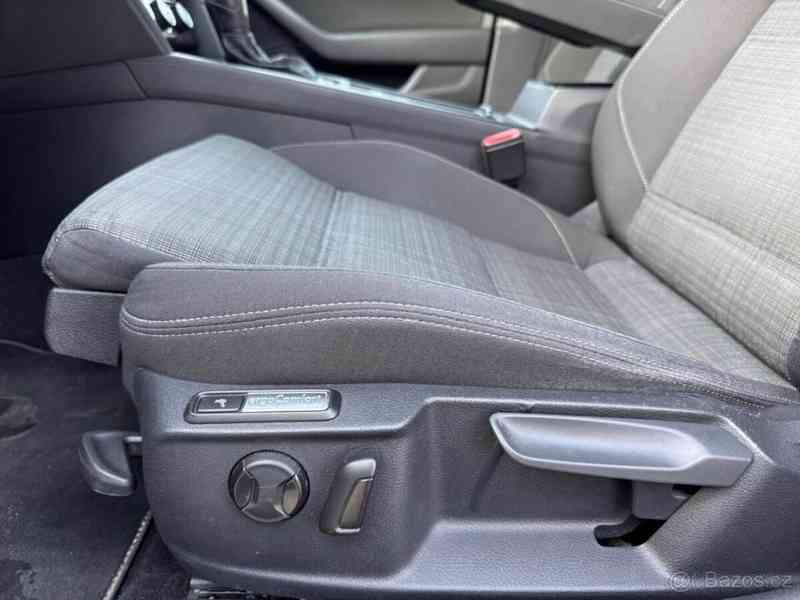 Volkswagen Passat 2,0   TDI, Comfortline, 140 kW, DSG - foto 12