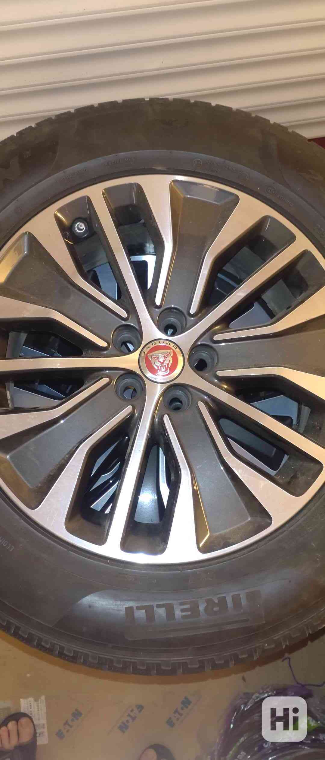 ALU kola na Jaguár  - foto 1