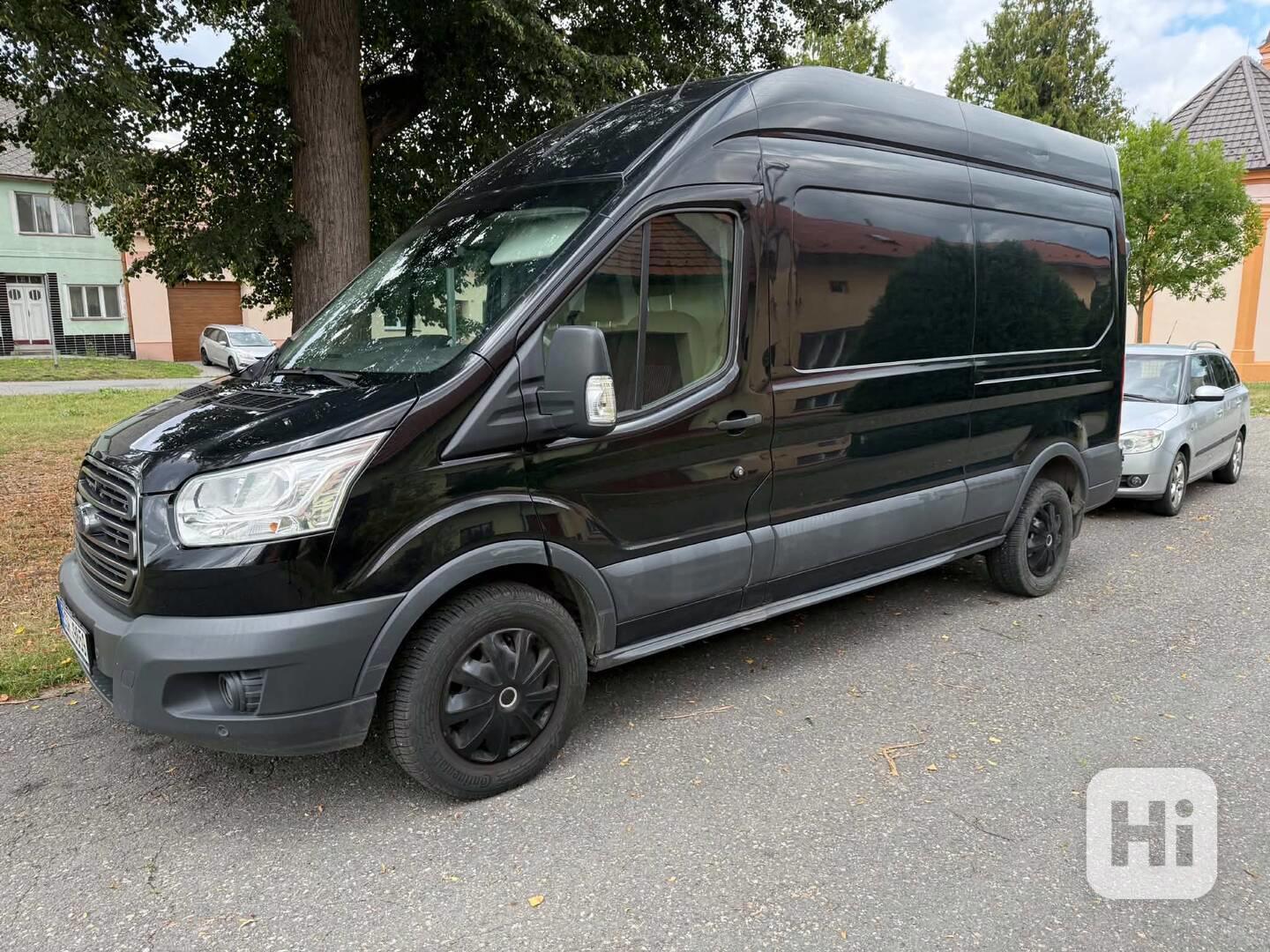 Ford Transit - foto 1