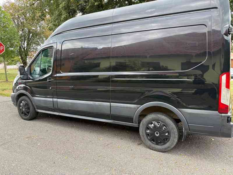 Ford Transit - foto 2