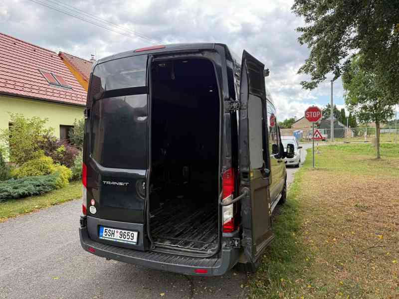 Ford Transit - foto 5