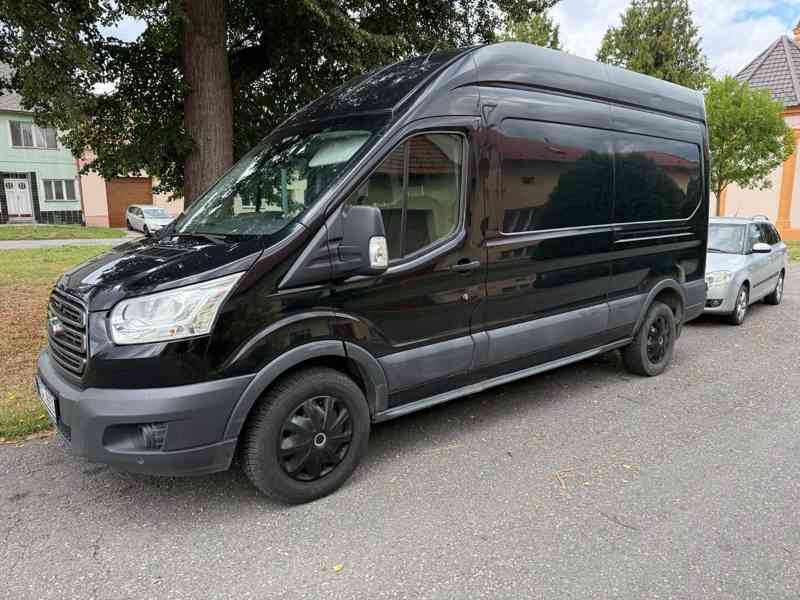 Ford Transit - foto 1