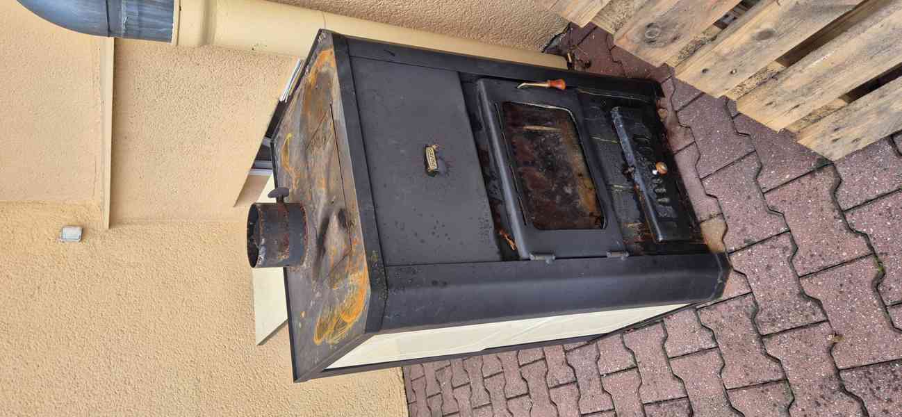 Teplovodní kotel na tuhá paliva Prity + čerpadlo + termostat - foto 5