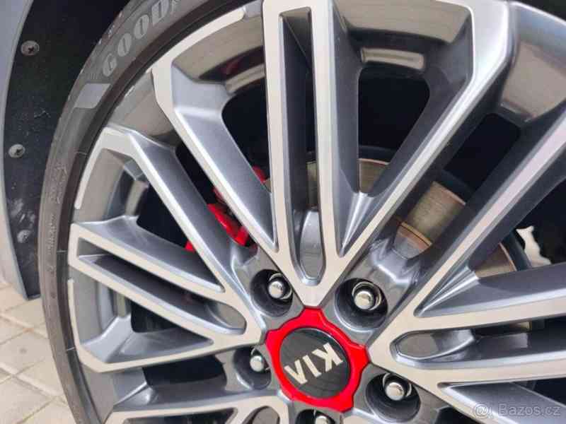 Kia ProCeed 1,6   GT | TOP výbava | Tažné | - foto 18