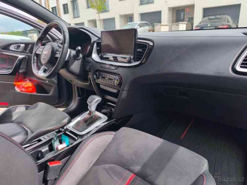 Kia ProCeed 1,6   GT | TOP výbava | Tažné | - foto 17