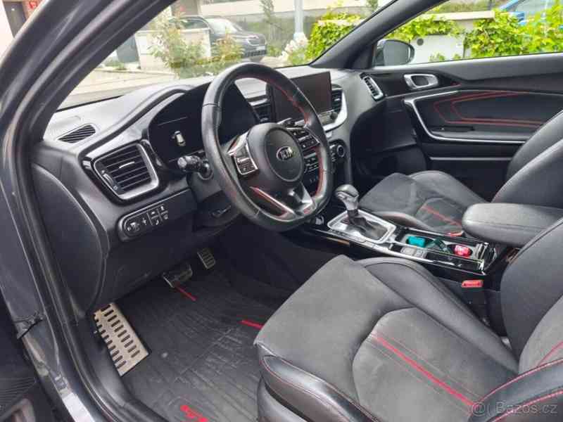 Kia ProCeed 1,6   GT | TOP výbava | Tažné | - foto 11