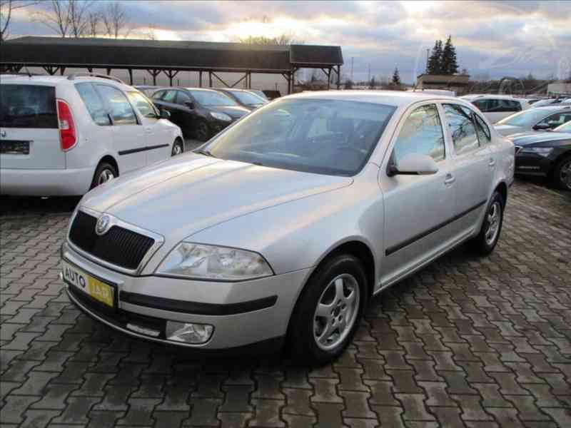 Škoda Octavia 2,0 TDI TAŽNÉ ZAŘÍZENÍ - foto 2