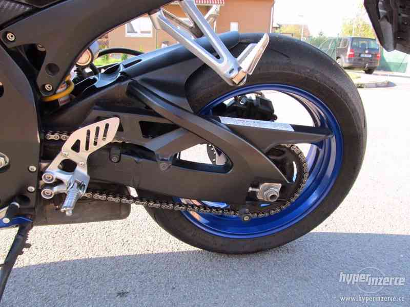 Suzuki GSX-R 600 K9 - foto 10