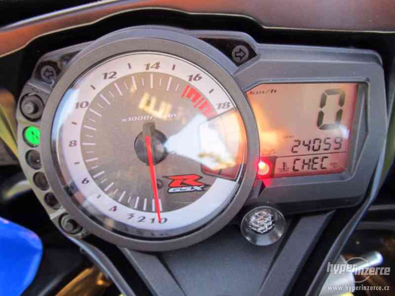 Suzuki GSX-R 600 K9 - foto 17