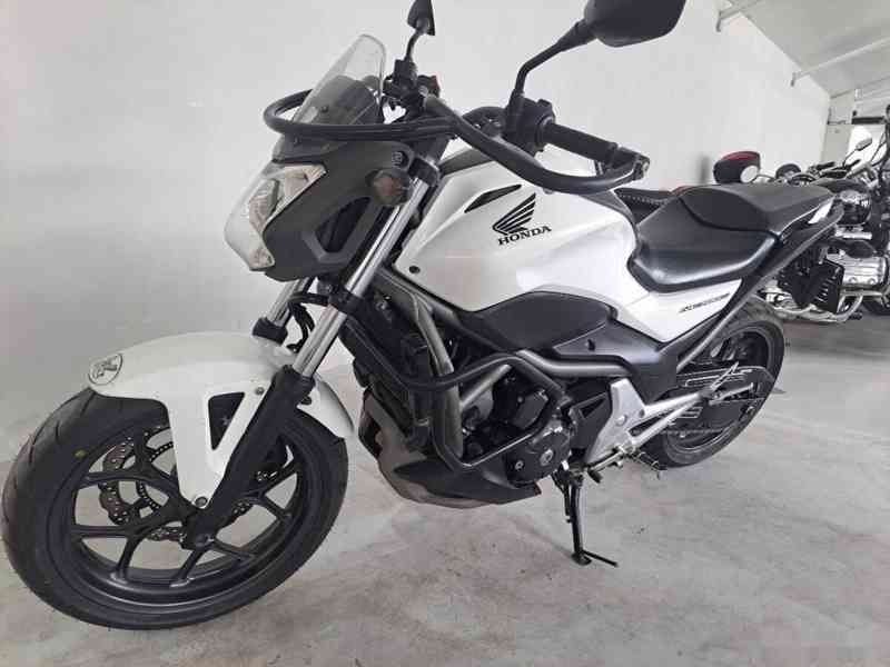 Honda NC700S ABS - foto 5