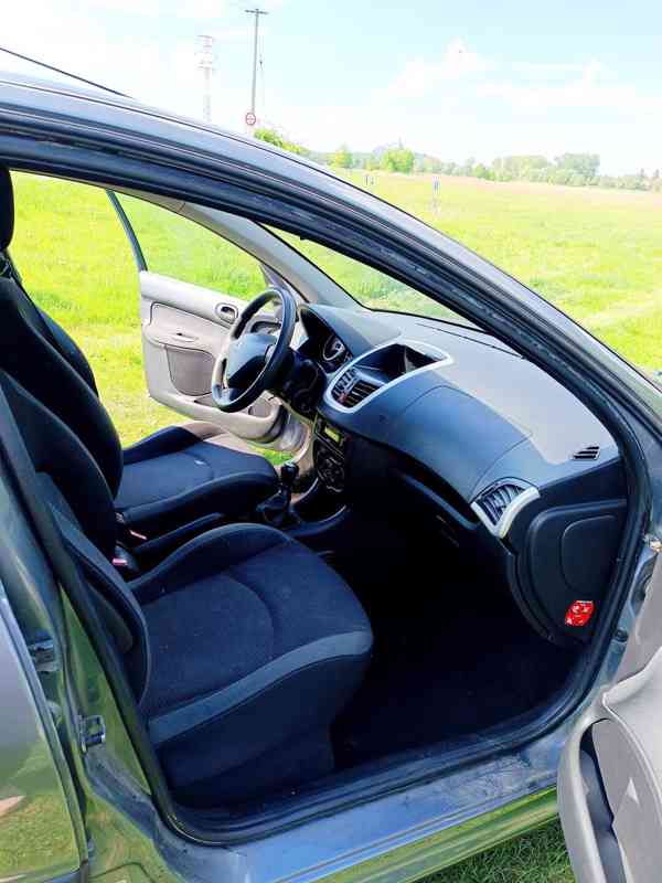 PEUGEOT 206 opečovávaný - foto 15
