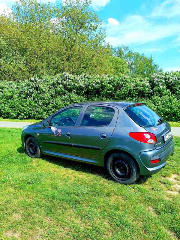 PEUGEOT 206 opečovávaný - foto 5