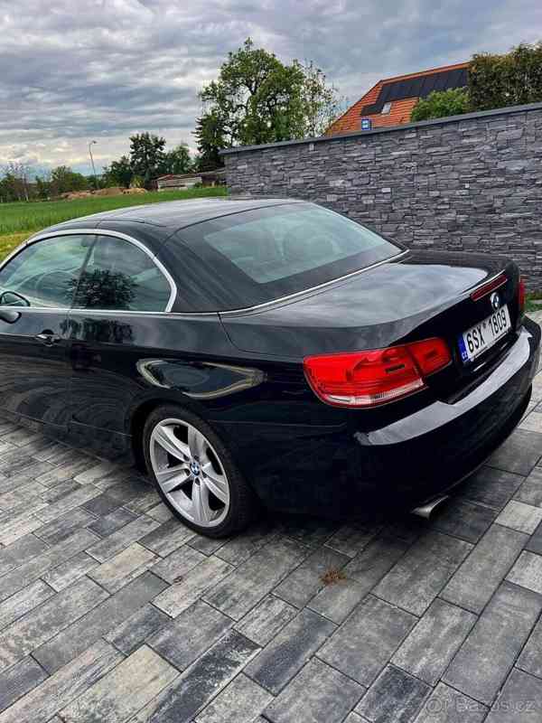 BMW Řada 3 2,0   (E93) – 125 kW - foto 7
