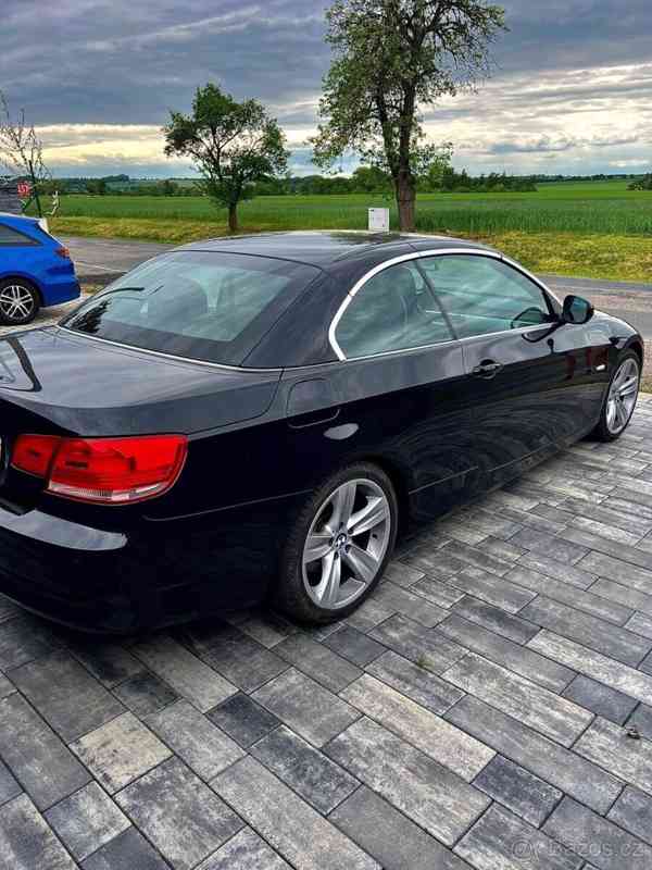 BMW Řada 3 2,0   (E93) – 125 kW - foto 6