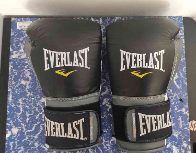 Boxerské rukavice Everlast  - foto 1