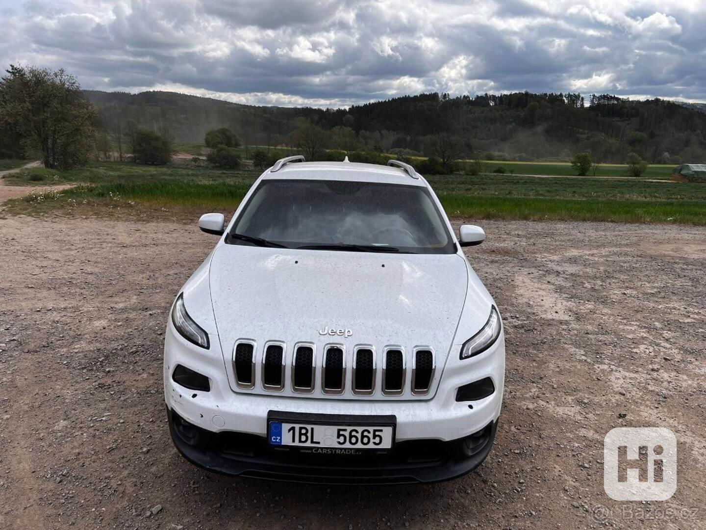 Jeep Cherokee 2,0   183 557km, + letní kola - foto 1