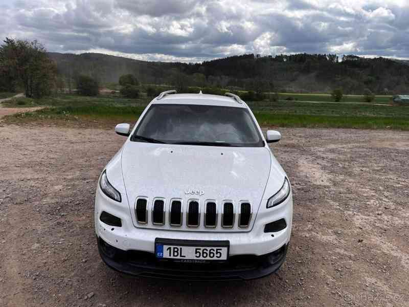 Jeep Cherokee 2,0   183 557km, + letní kola - foto 1