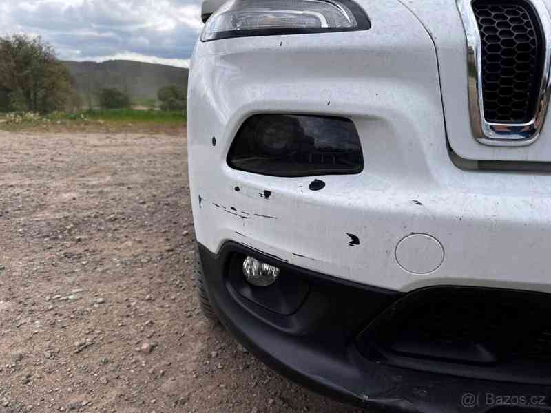 Jeep Cherokee 2,0   183 557km, + letní kola - foto 15