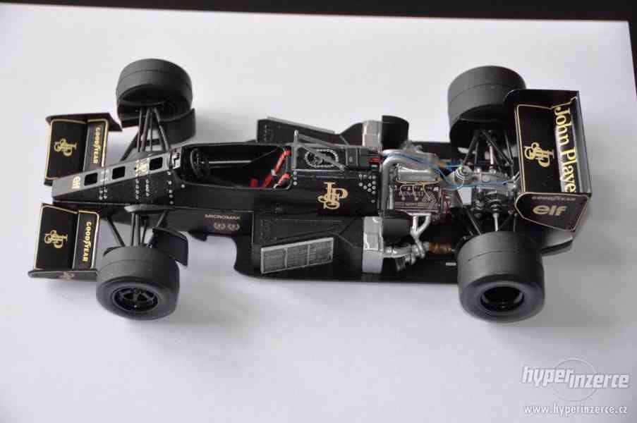 model Lotus 98T Senna - foto 2
