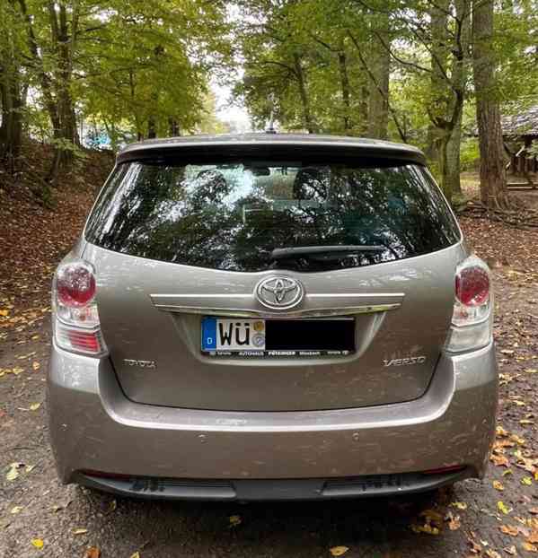 Toyota Verso 1,8i Aut. Comfort benzín 108kw - foto 6