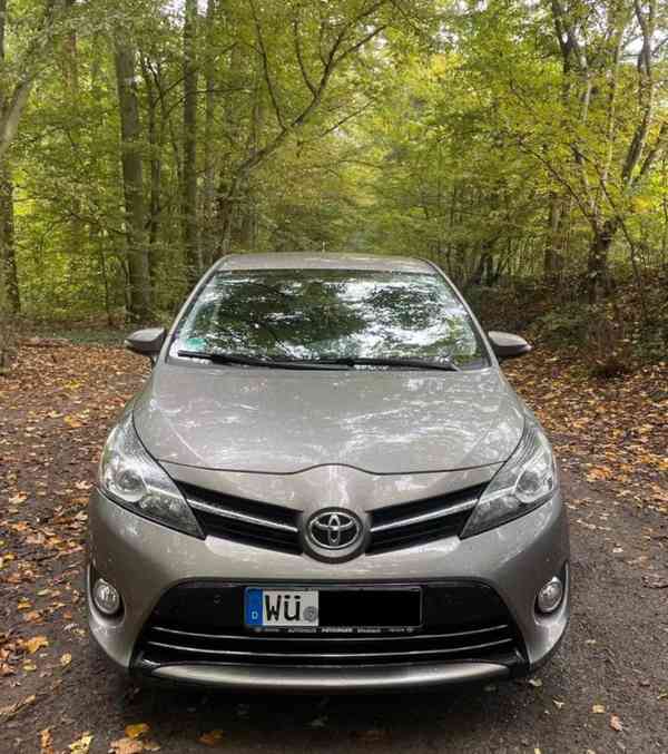 Toyota Verso 1,8i Aut. Comfort benzín 108kw - foto 5