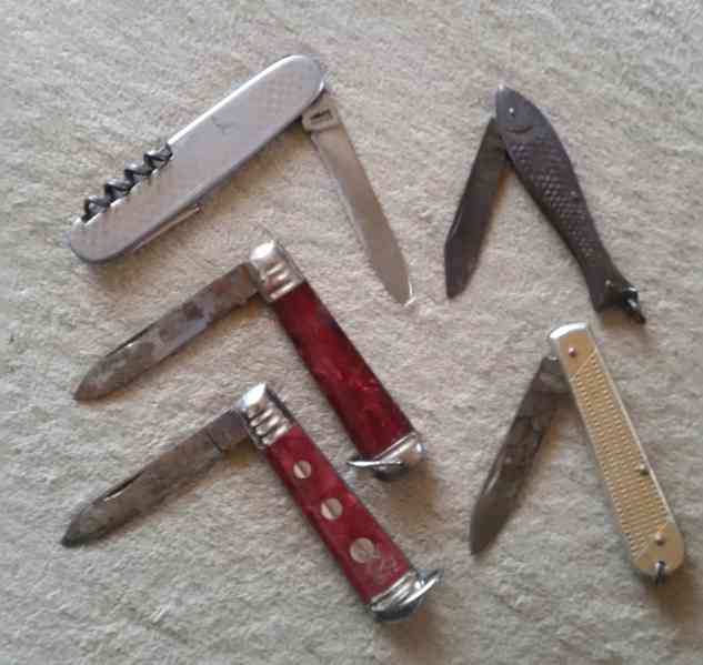 Otvírací nožíky Mikov a Rambo nůž - foto 2
