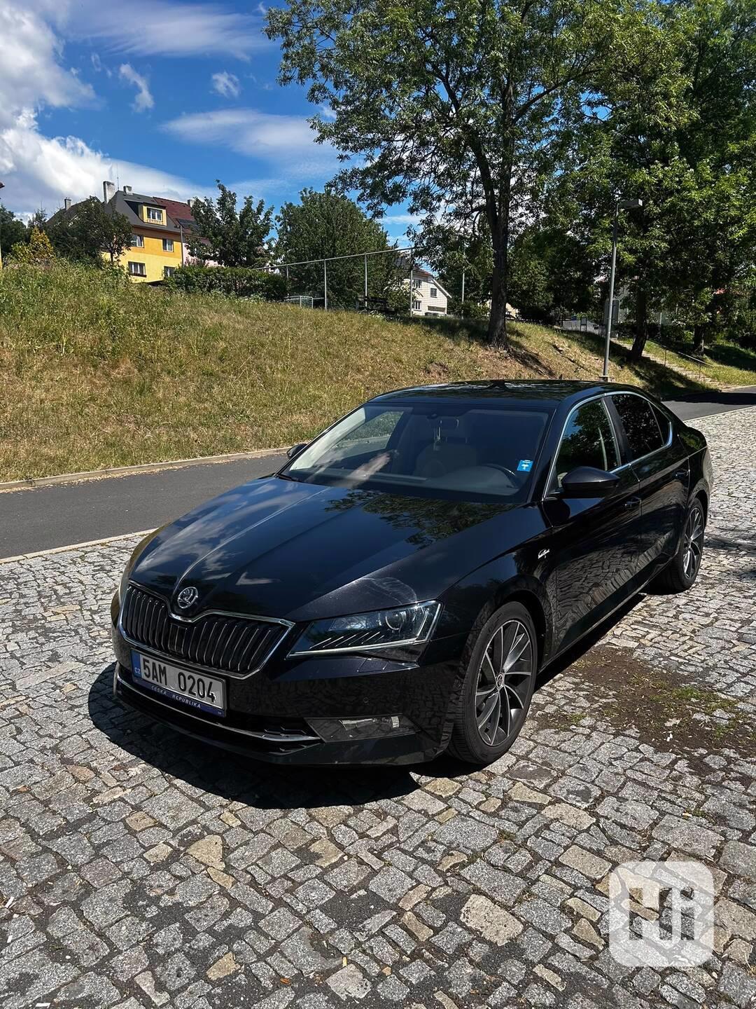 Auto  - foto 1