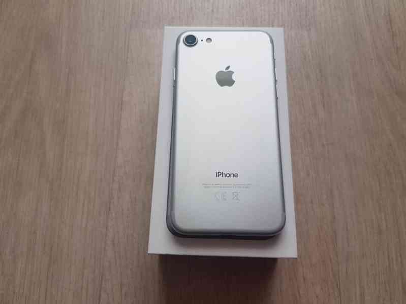Apple iPhone 7 32GB Silver - foto 6