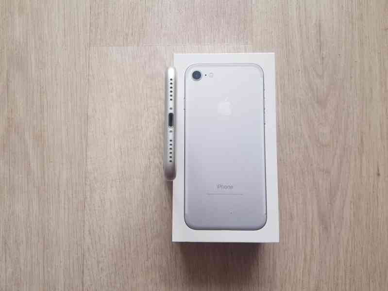 Apple iPhone 7 32GB Silver - foto 10