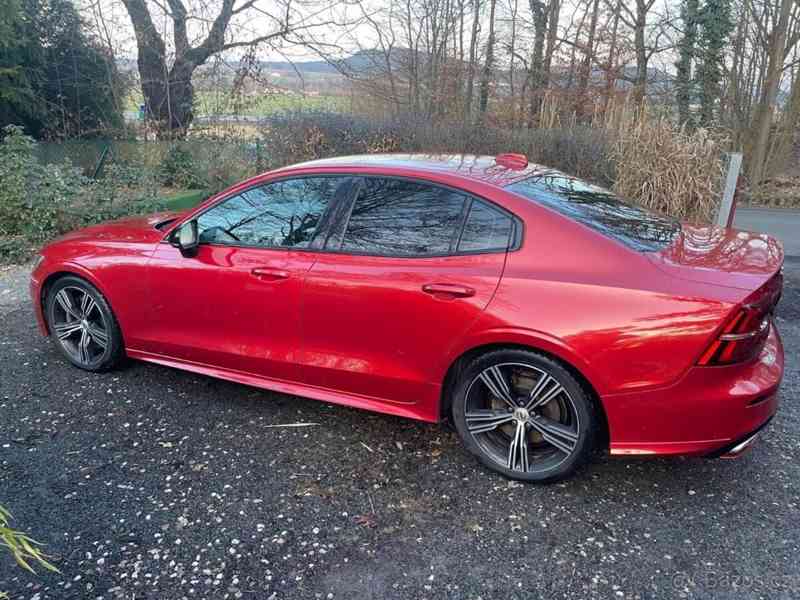 Volvo S60 2,0   rok 2021., koupeno v ČR - foto 4