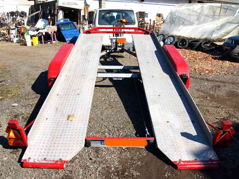 převezu vám auto, zemědělskou techniku, seno, slámu, dřevo - foto 4