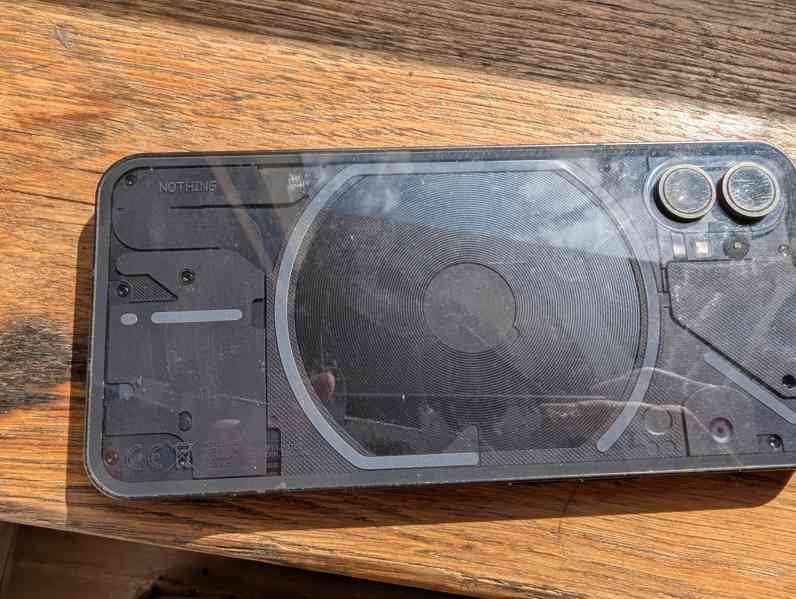 Nothing phone 1 8/128GB - foto 3