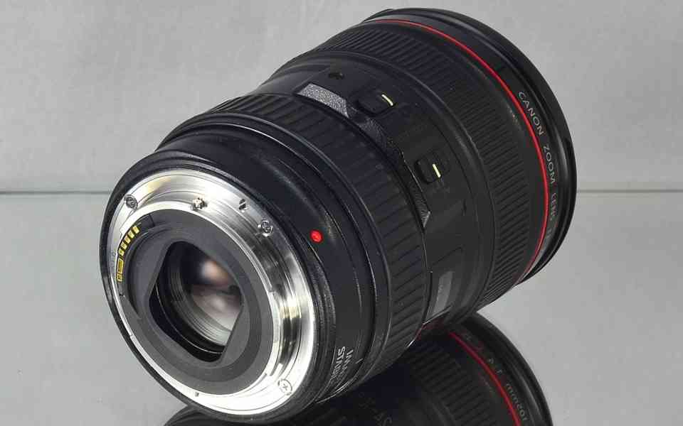 Canon EF 24-105mm f/4L IS USM *full-frame* řady L - foto 5