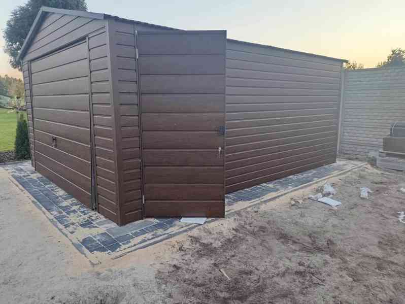Plechova garáž 4x5m -  výklopná vrata-  dveře - okno - TS844 - foto 2