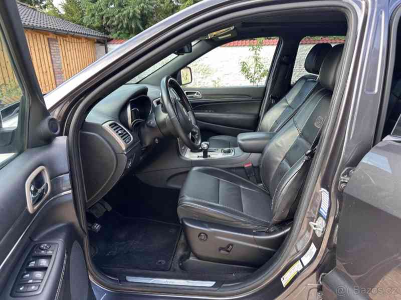 Jeep Grand Cherokee 3,0   A/T r.v. 2015 - foto 12