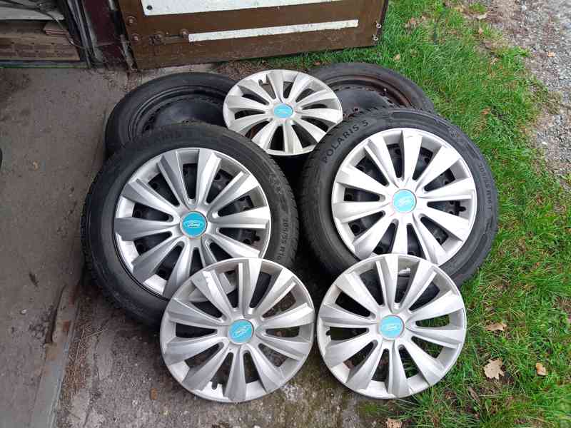 Pneu+disky zimní 205/55 r16 Ford. - foto 6