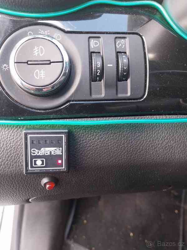 Chevrolet Orlando 1,8 i,LPG - foto 3