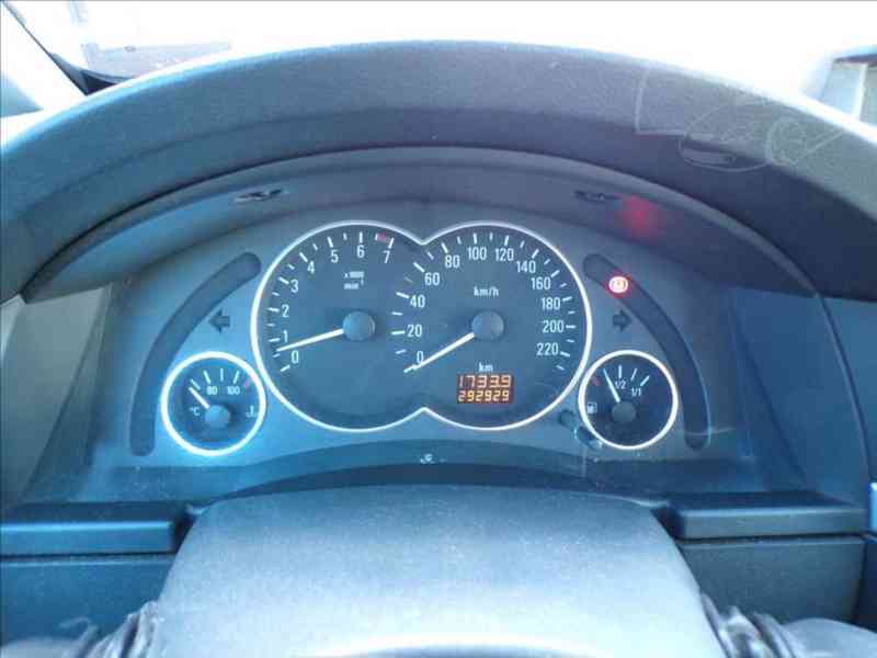 Opel Meriva 1,6 i TAŽNÉ ZAŘÍZENÍ - foto 5