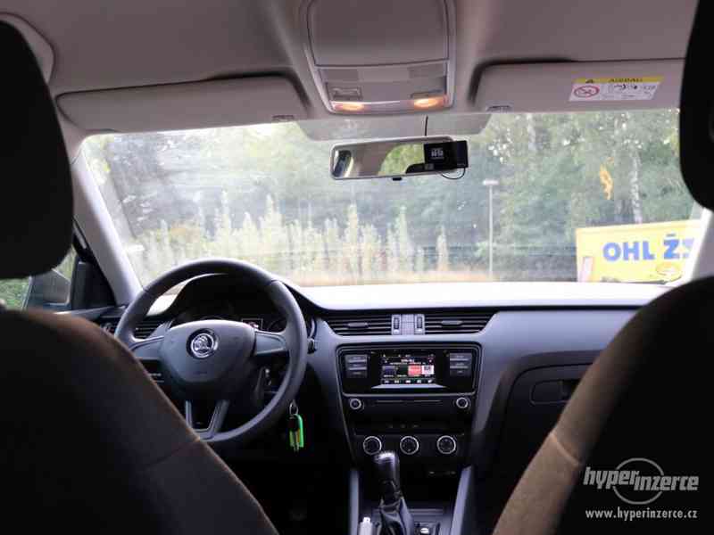 Půjčovna pronájem vozů Škoda Octavia III CNG - foto 2