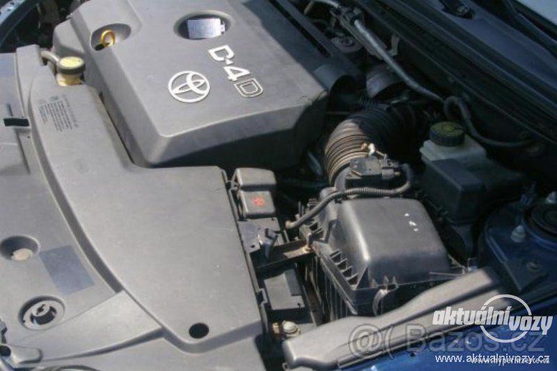 Toyota Avensis, nafta, vyrobeno 2000 - foto 4