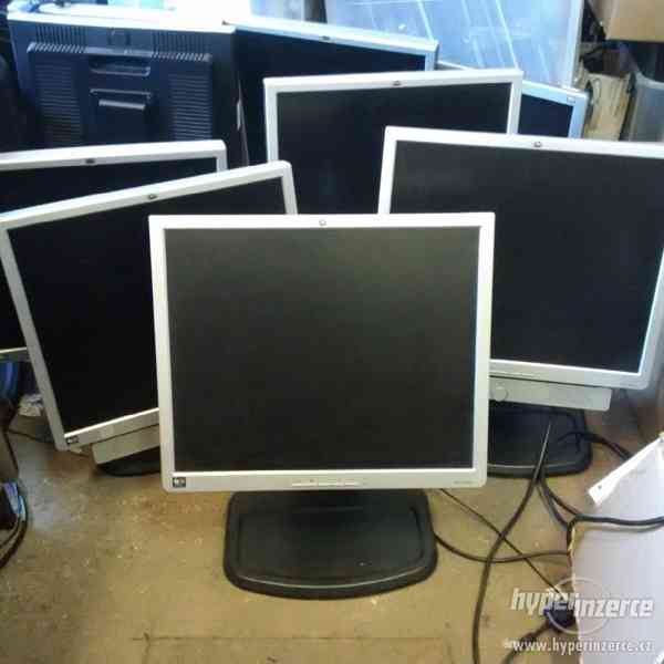 LCD monitor 19" HP - L1940T, pivot - foto 1