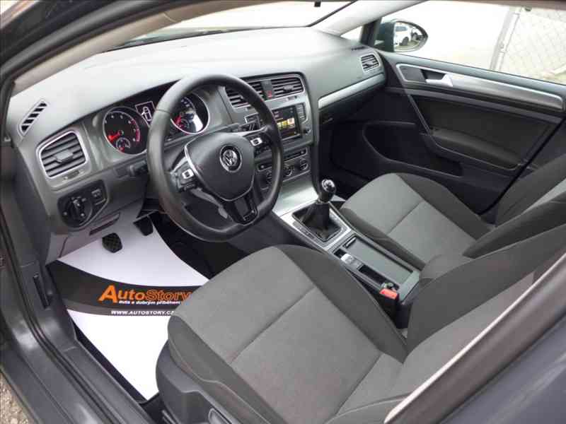 Volkswagen Golf 1,2 TSI HIGHLINE, 1.MAJITEL - foto 5