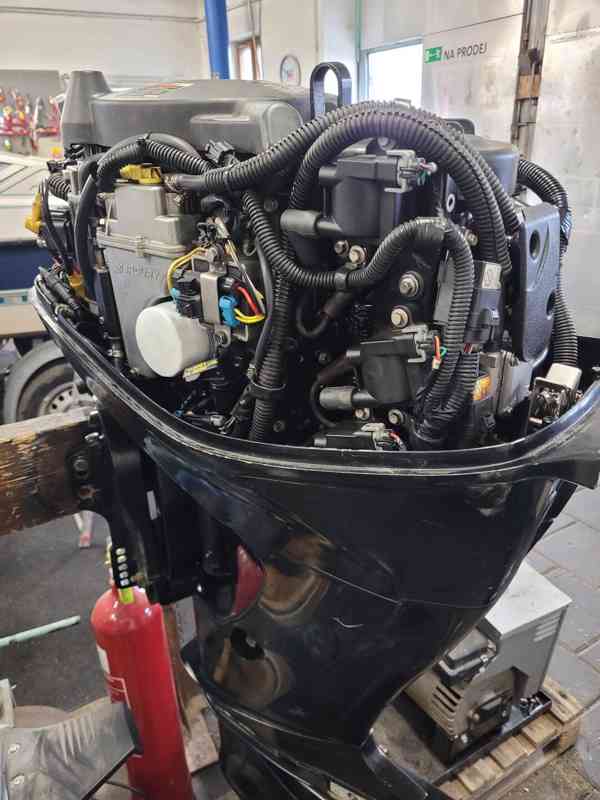 Lodní motor Mercury F40 ELPT - foto 2