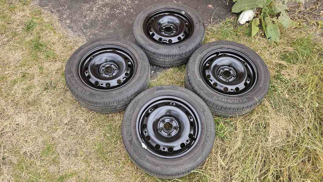 Škoda Rapid Fabia letní kola pneumatiky disky 15" - foto 2